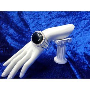 vintage best silver tone with faux black oval cabochon cuff bracelet